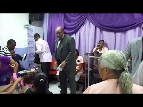 Bem vindo.....18 Abril 2914 - Comunidade Hebrom - Santo Andre - B.H - M.G .