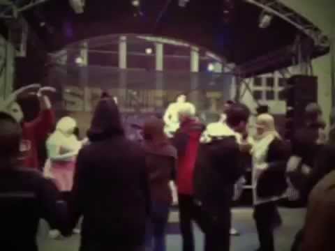 Spinfest 2012   Dominic Halpin and the Honey B's