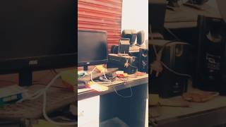 Download lagu Mr lova lova tere ankho ka jaadu... #bollywood #music #hindisong #viralvideo  .#trending #sorts 🤓🙏. mp3