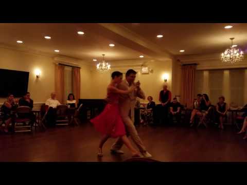 Virginia Vasconi & Julio Balmaceda dancing Tango at El Chamuyo