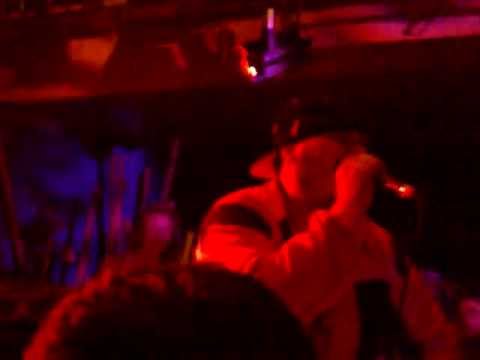 Onemic freestyle live @Morgan's Novara 22/10/11