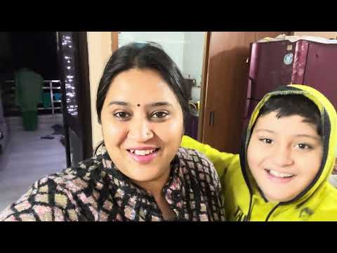 Market chalo cake ka order karne #familyvlogs #mandeepsikkavlogs @MandeepsHomeKitchen