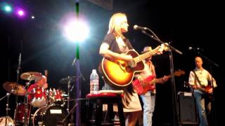 Kelly Willis - Sweet Little One