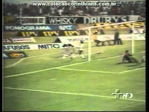 Internacional-RS 0 x 2 Corinthians - 07  / 03 / 1982 ( Golaço de Sócrates )