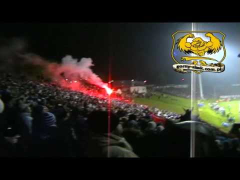 Polonia Bytom - Ruch Chorzów 23.10.2009 (doping,oprawy i koniec meczu) cz.3