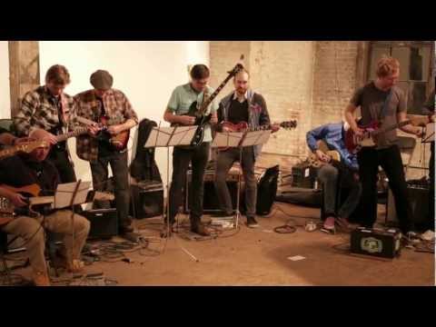 The Dither Guitar Orchestra perform Phill Niblock's '2 Lips' at the Dither Extravaganza 2012