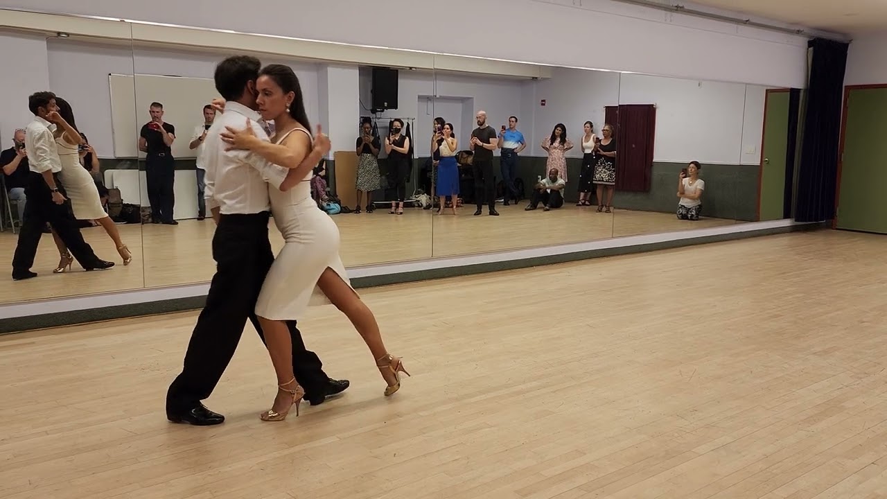Argentine Tango Workshop: Yanina Quiñones & Neri Piliu - Rhythmic & Melodic Caminatas-Close Embrace