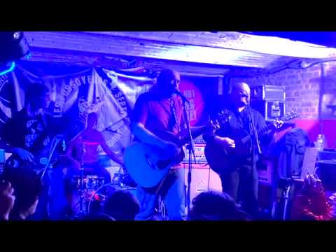 Les Fossoyeurs Septik au CCL