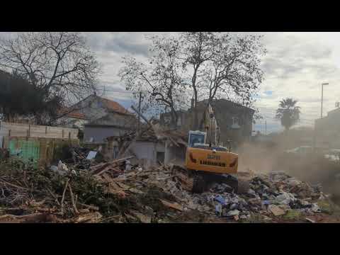 Rušenje kuće uz Tuđmanovu ulicu