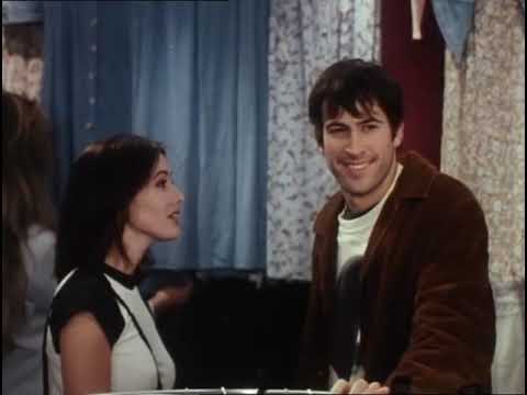 Mallrats closing montage vibe as scored by Susanne and the title track