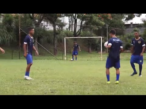 Meninos do norte do país buscam sonho na Copinha