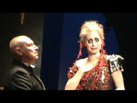 Sunset Blvd Netherlands Final Scene ~ Pia Douwes