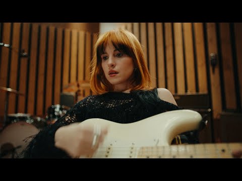 Paramore - Running Out Of Time [OFFICIAL VIDEO]