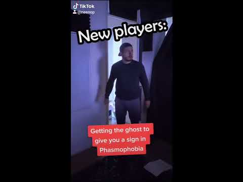 How new vs intermediate vs pro players provoke the ghost for a sign in Phasmophobia #shorts