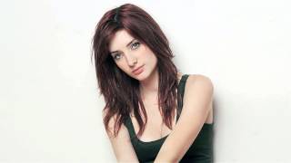 [Electro House] Flux Pavilion Ft Dillon Francis - I&#39;m The One