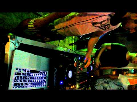 Pako @ Sunday Scoop 07 08 2011