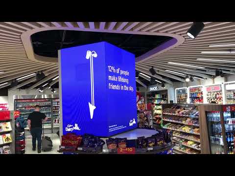 Aeroporto WH Smith Cadbury