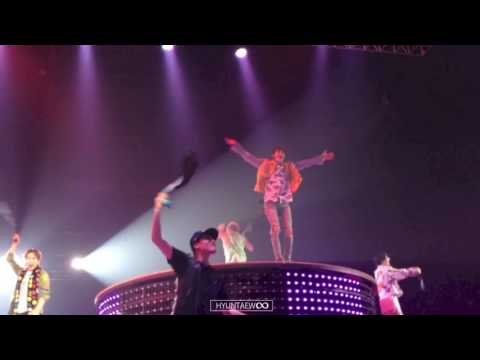 140622 SHINee World 3 Jakarta  - 3 2 1 (Jongkey & Jongho moment)