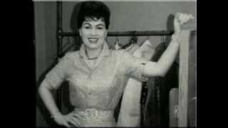 Patsy Cline - Poor Man&#39;s Roses (Or A Rich Man&#39;s Gold)