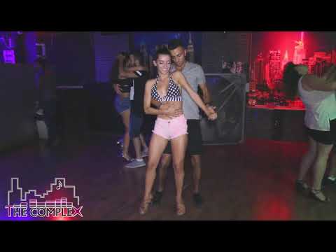 Daniel Kachlon‎‏ & Aline Borges dance Bachata