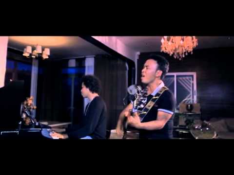 Tsy maninona Theo RAKOTOVAO feat Do RAJOHNSON