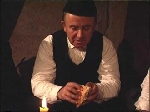 Источници - ПЕСМА БОЖИЋУ