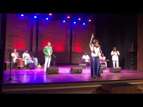 Filhos de Oxossi canta Ogum Beira-mar