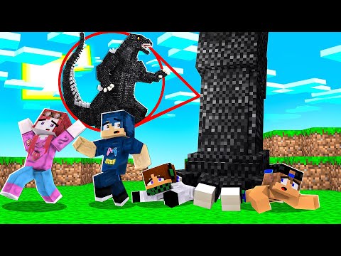 IL MOSTRO DI MINECRAFT ATTACCA I MIEI AMICI!