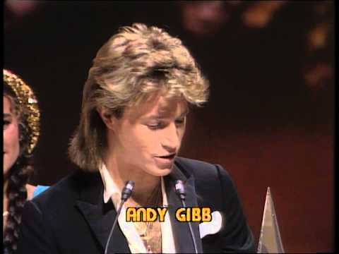Bee Gees win Favorite Pop Album- American Music Awards 1980