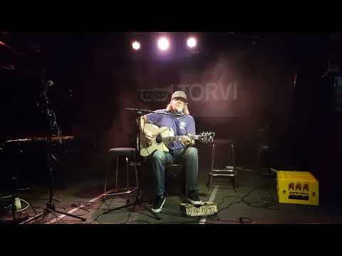 Too bad Johnny at Torvi akustinen klubi 2