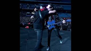 MUSE - Break It To Me (Tom Morello's guitar solo)