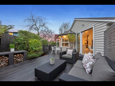 25A Abbotts Way, Remuera