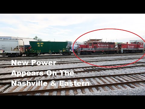 GP16 (Rebuilt Georgia Railroad GP9) and SW1500 are on the Nashville & Eastern
