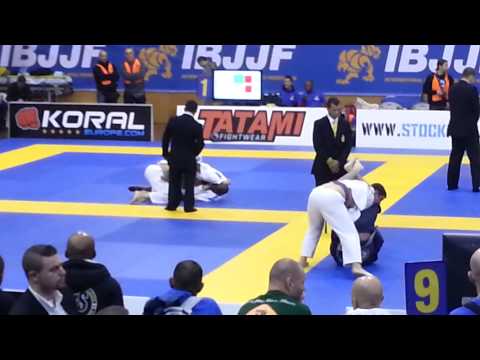 STEVE VS JOSE IBJJF2014 LISBOA