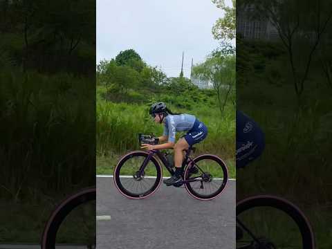 자전거 타는 여자 #cycling