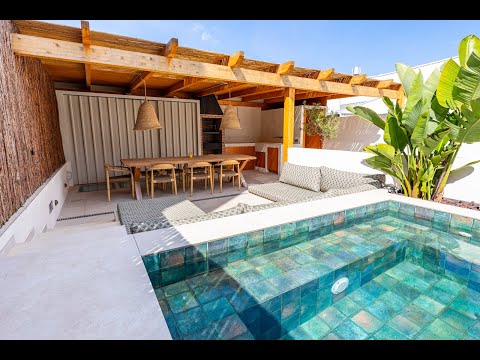 Video del inmueble MONTGAT. Planta baja duplex con piscina