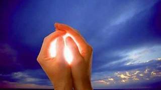 ESTE AMOR ES COMO EL VIENTO-------GUADALUPE PINEDA