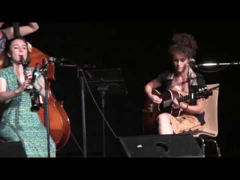 I Double Dare You - Shake 'Em Up Jazz Band