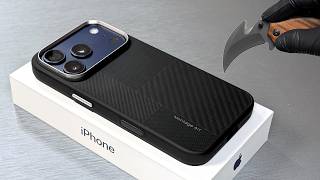 Download lagu iPhone 17 Pro Deep Blue Unboxing   Accessories (Benks Kevlar Case) - Aesthetic ASMR mp3