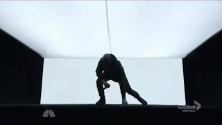 Kanye West - Wolves (ft. Vic Mensa , Sia) (SNL 2015)