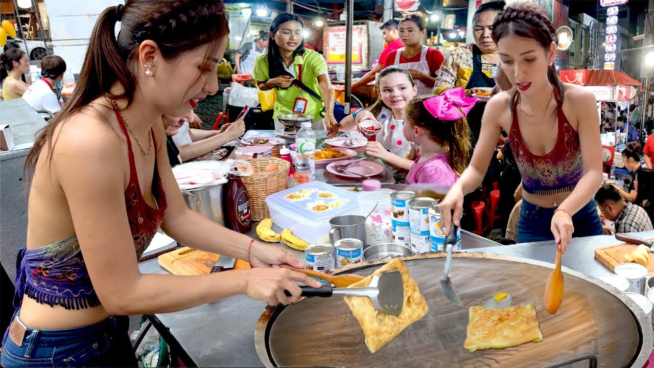 25 MUST TRY STREET FOODS IN BANGKOK THAILAND - BEST THAI STREET FOOD IN BANGKOK