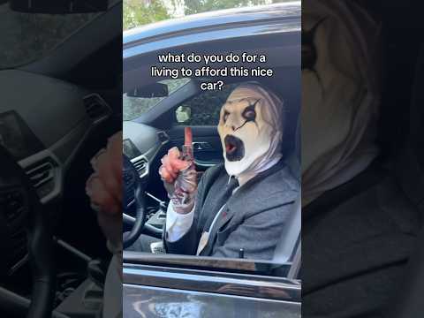 𝗔𝗿𝘁 𝘁𝗵𝗲 𝗖𝗹𝗼𝘄𝗻 says it’s okay to drive under the INK-fluence🤡🎨🩸🔪🚘 #iceninekills