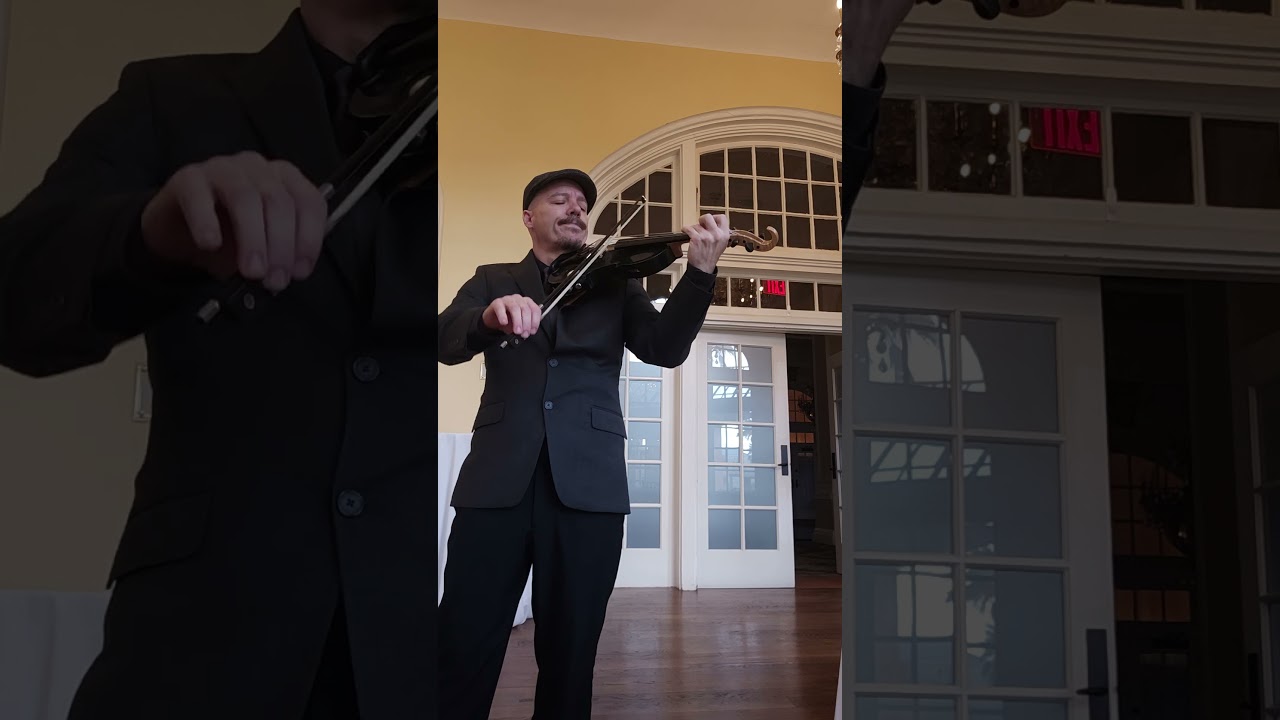 Promotional video thumbnail 2 for Violinist David Thomas