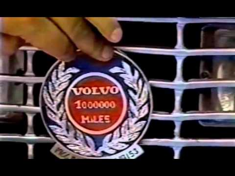 Irv Gordon reaching 2 million miles with his Volvo P1800 in 2002