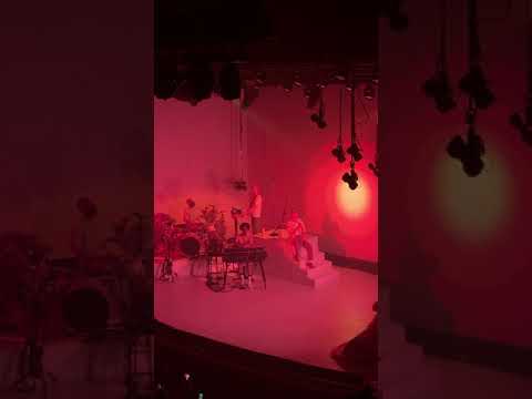 Eddy de Pretto - Créteil Soleil - Live @ Le Bataclan Paris – 02/11/2021