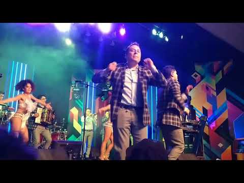No Te Vayas No Me Dejes - Aaron y su Grupo…