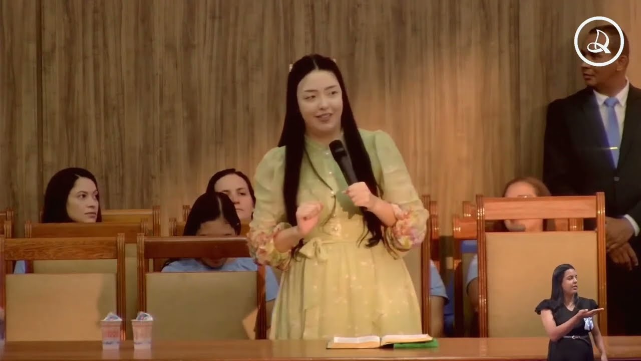 Neemias - Miss. Carolina Policarpo.