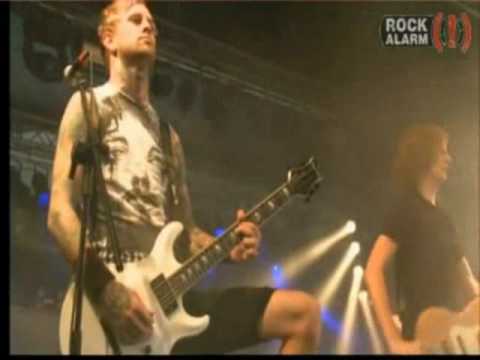 Bring Me The Horizon - Pray For Plagues ( Live at Wacken Open Air 2009 )