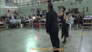 LORENA ERMOCIDA y PANCHO MARTINEZ PEY bailando la milonga FLOR DE MONSERRAT en la MILONGA DEL MORAN