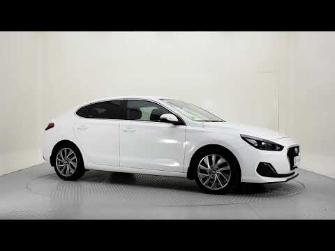 Hyundai i30 Fastback 5DR - Image 2